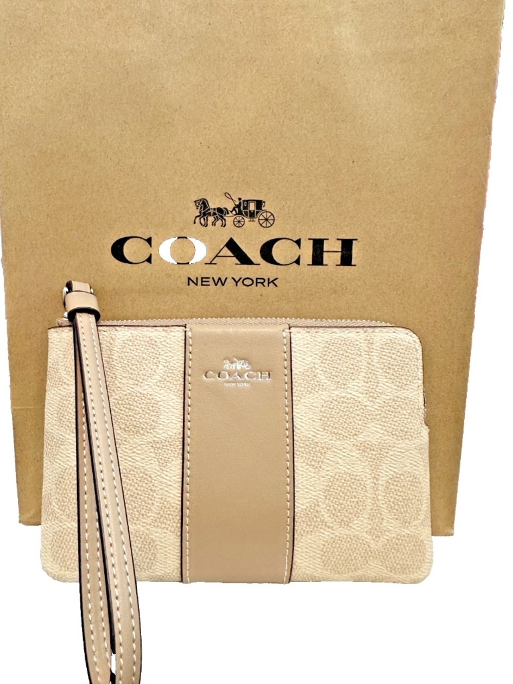 Coach Corner Zip Wristlet Sand Chalk Taupe Signature Canvas Silver Tone Zip New